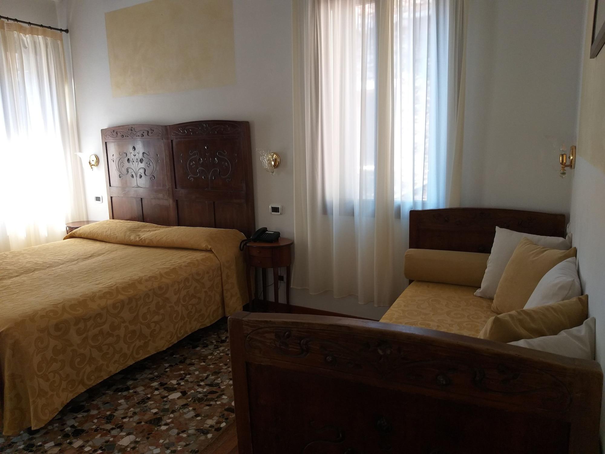 Locanda Art Deco Venice Luaran gambar